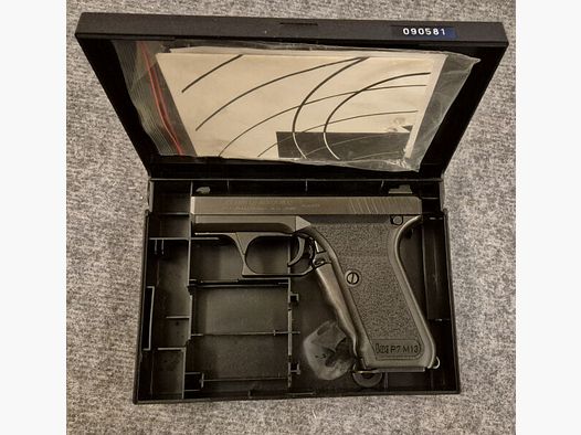 Heckler&Koch P7 M13