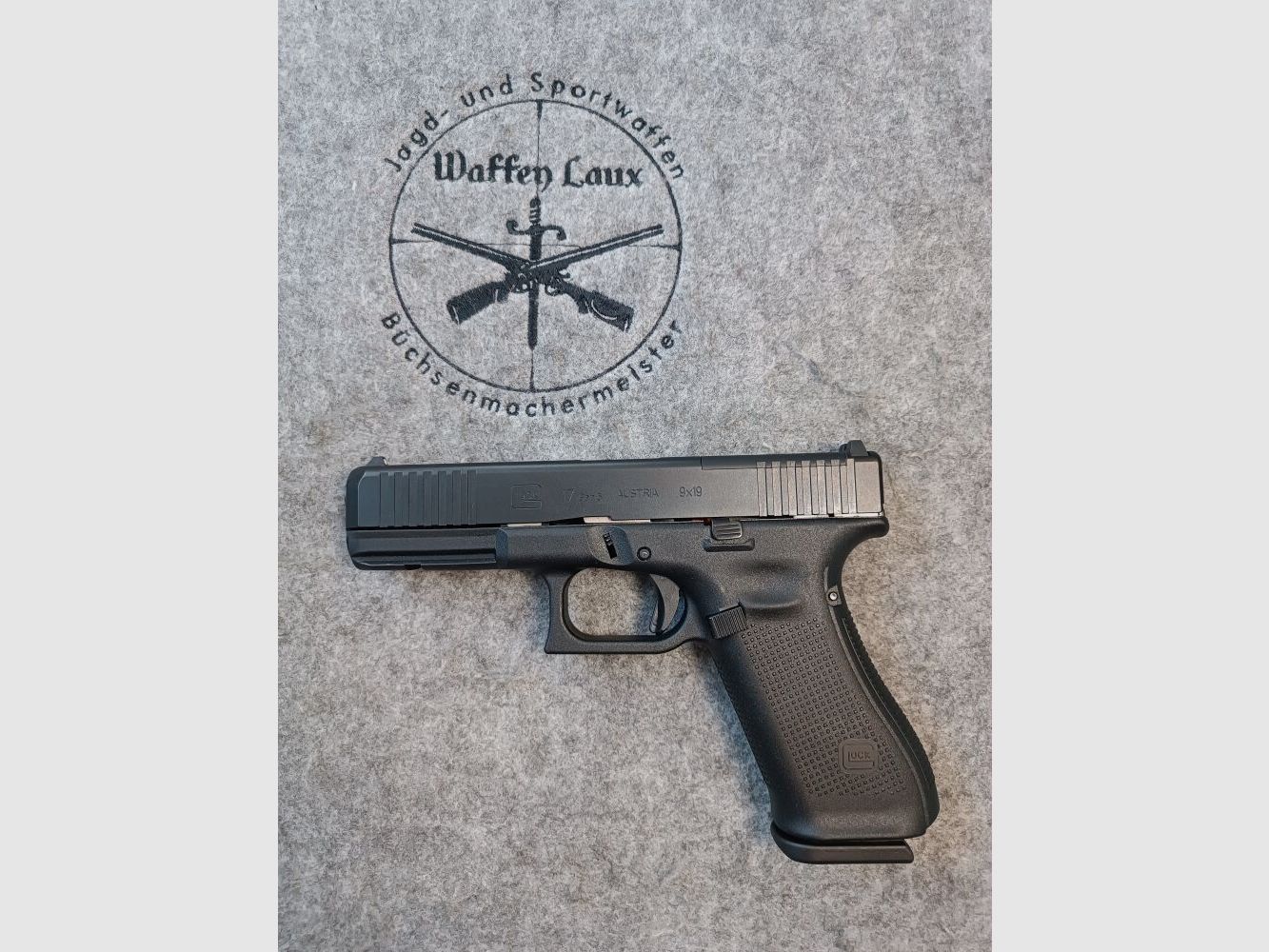 Glock Mod. 17 Gen.5 OR as good as new!