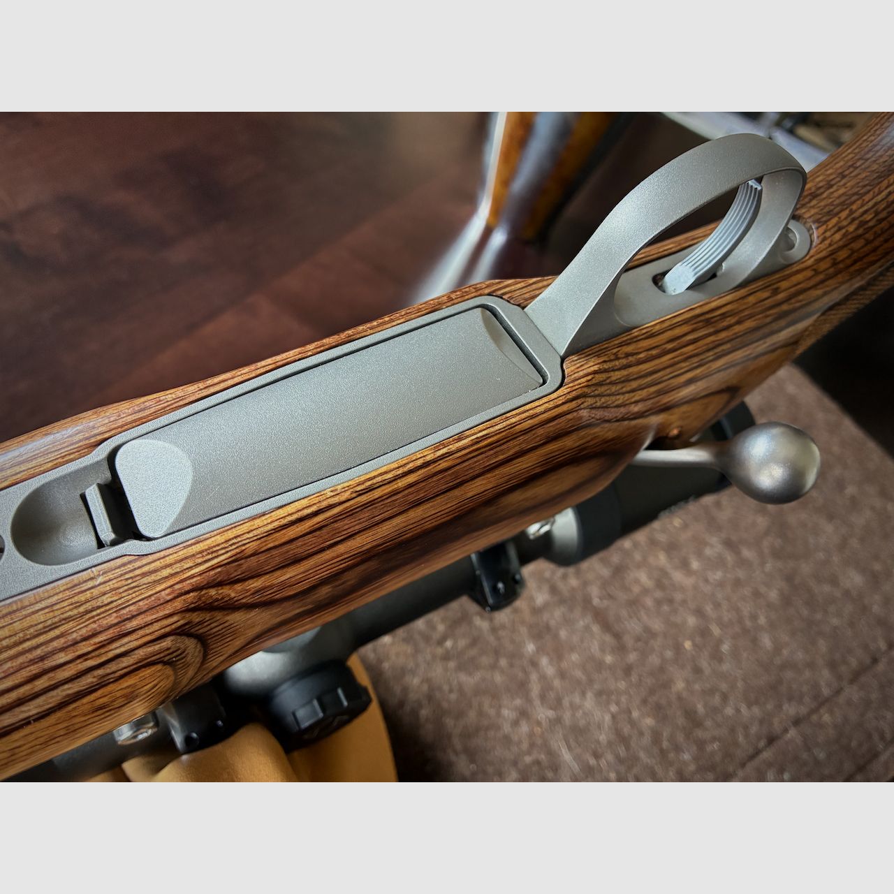 Sako 75 Varmint Laminated Stainless im Kaliber .308 Winchester mit Zeiss Duralyt 3–12x50