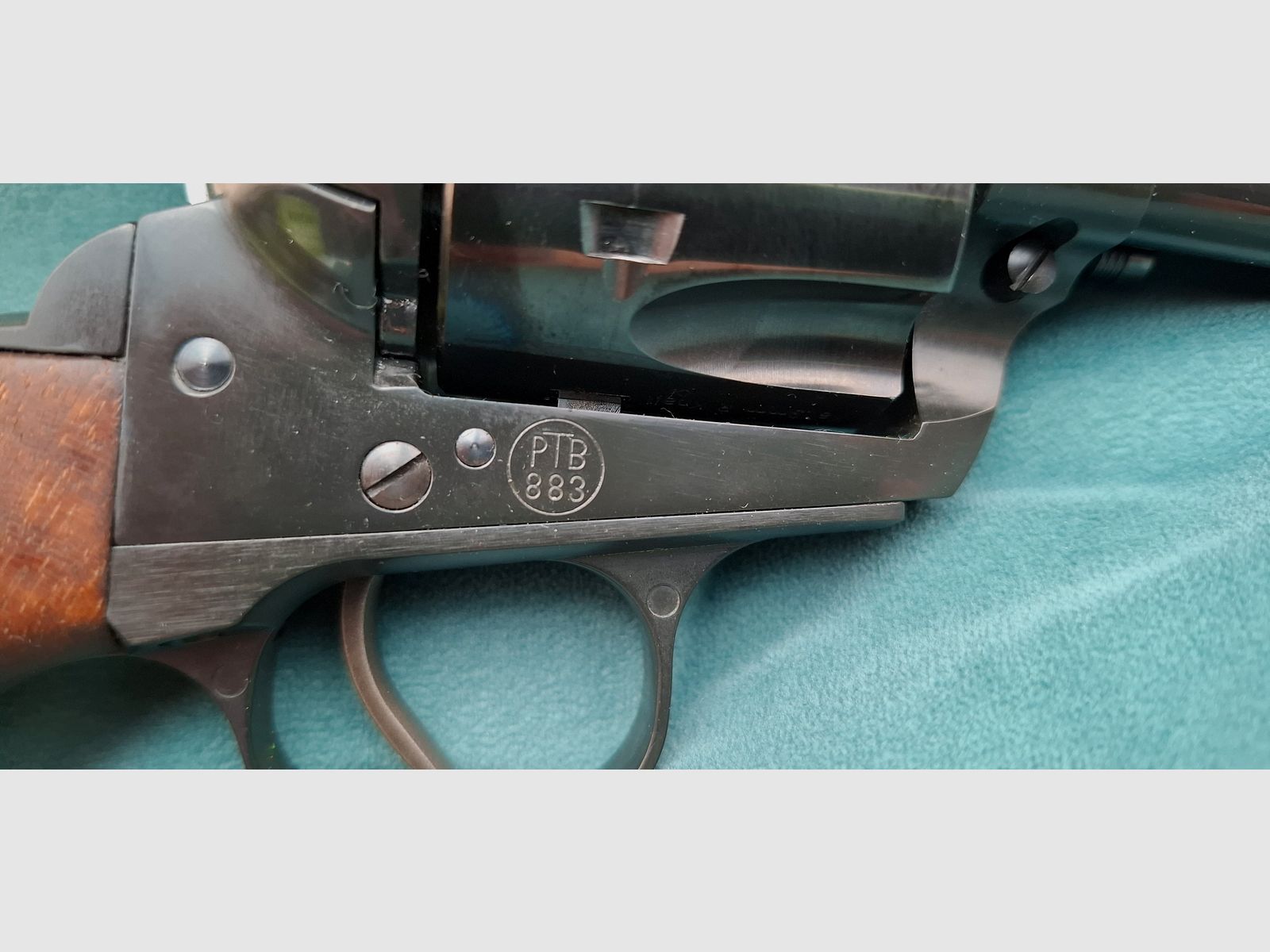 Colt Weihrauch Kal 9mm R Knall