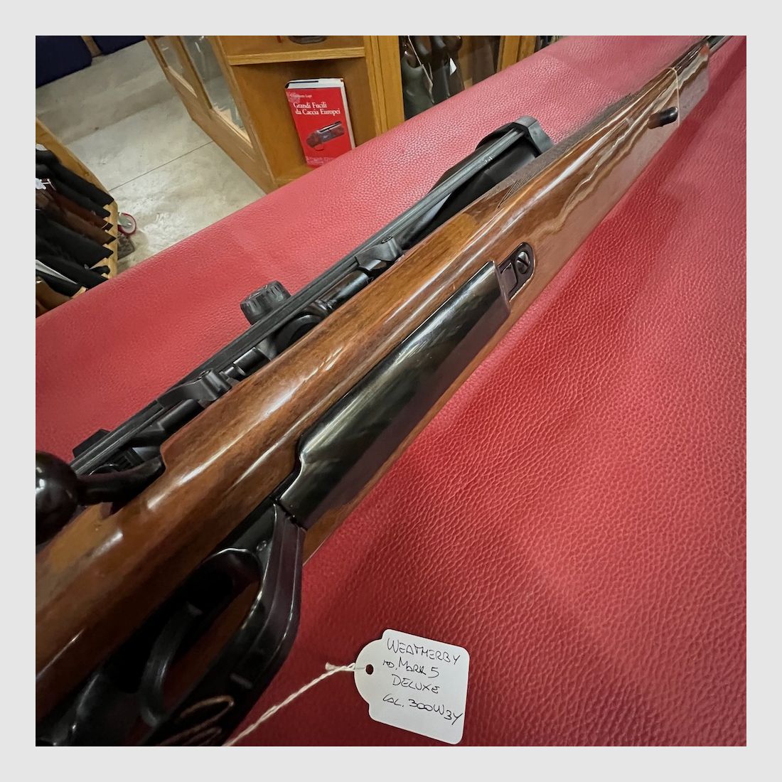 Weatherby Mark 5 Deluxe, Bild 15 von 19