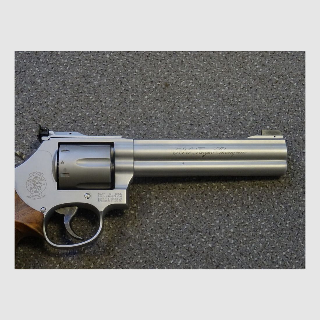 S&W SMITH & WESSON 686-6 TARGET CHAMPION 6"