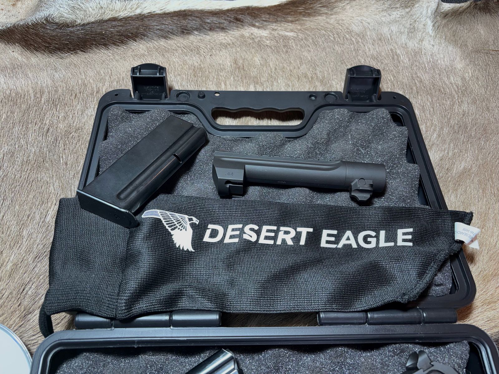 Magnum Research/IMI Desert Eagle Mark XIX .50AE inkl. Wechsellauf .44mag