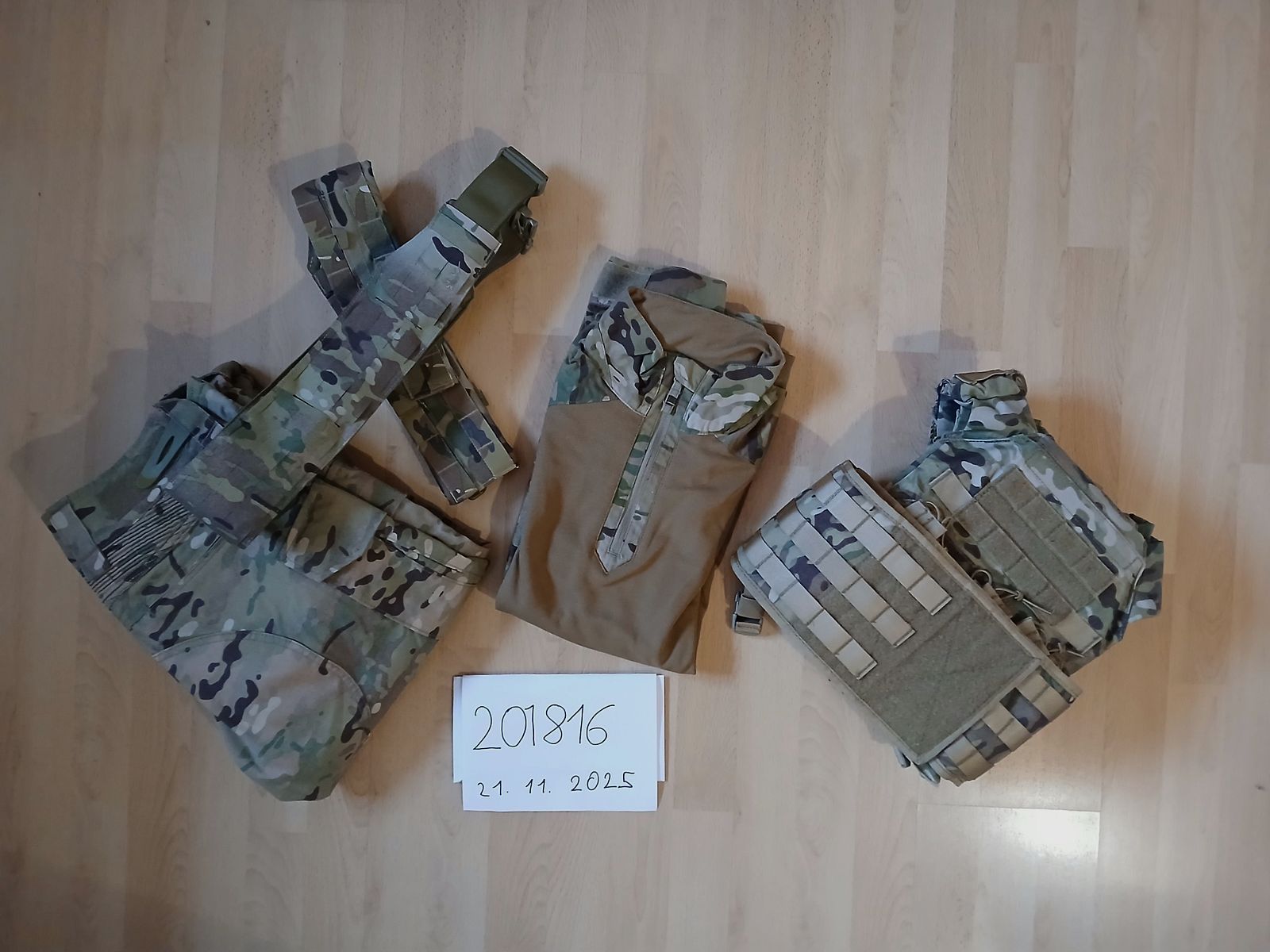 Multicam Uniform-Set + Plattenträger