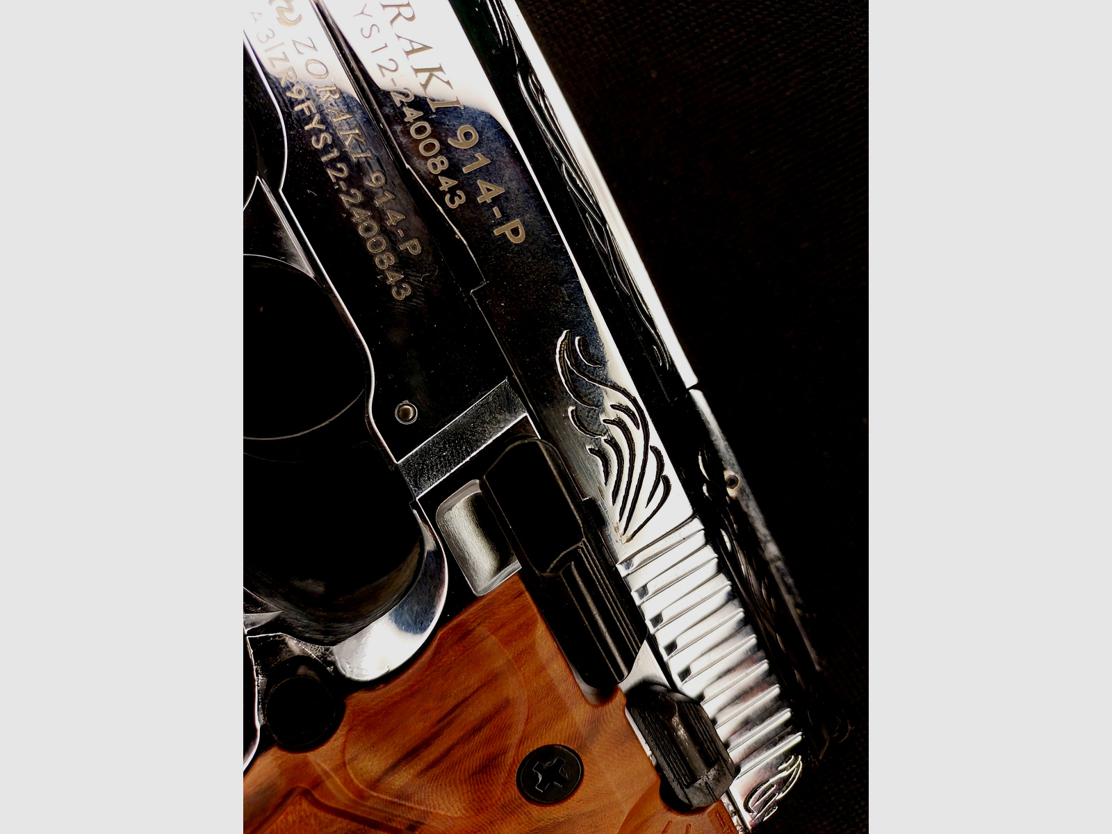 Zoraki 914-P blank firing pistol 9mm P.A.K. chrome engraved wood look (PTB 1070) - 914 as good as new!