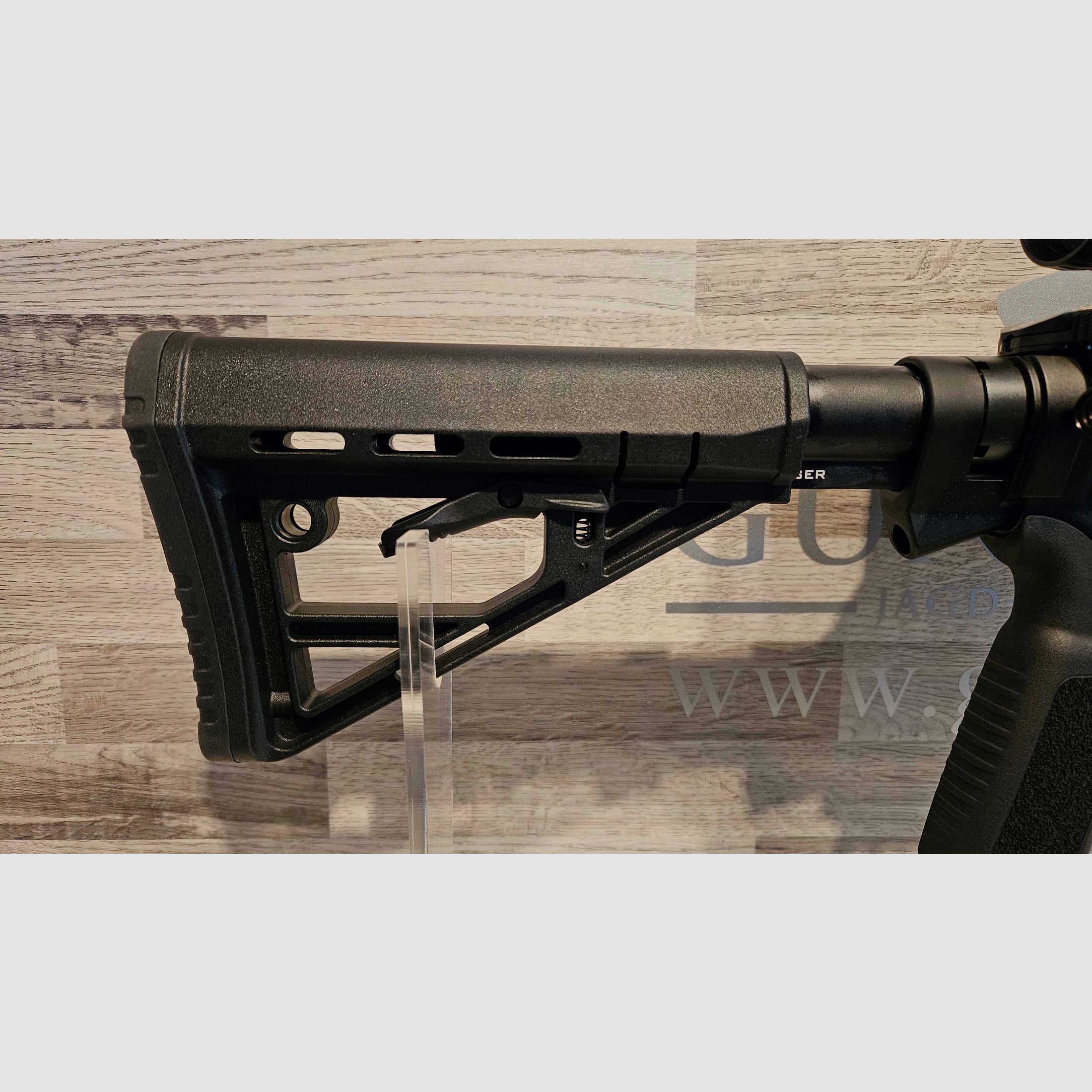 Schmeisser AR-15 M5FL Schwarz 16,75" Kal. .223Rem. mit ZF Vortex Strike Eagle - Neuware vom Fachhandel