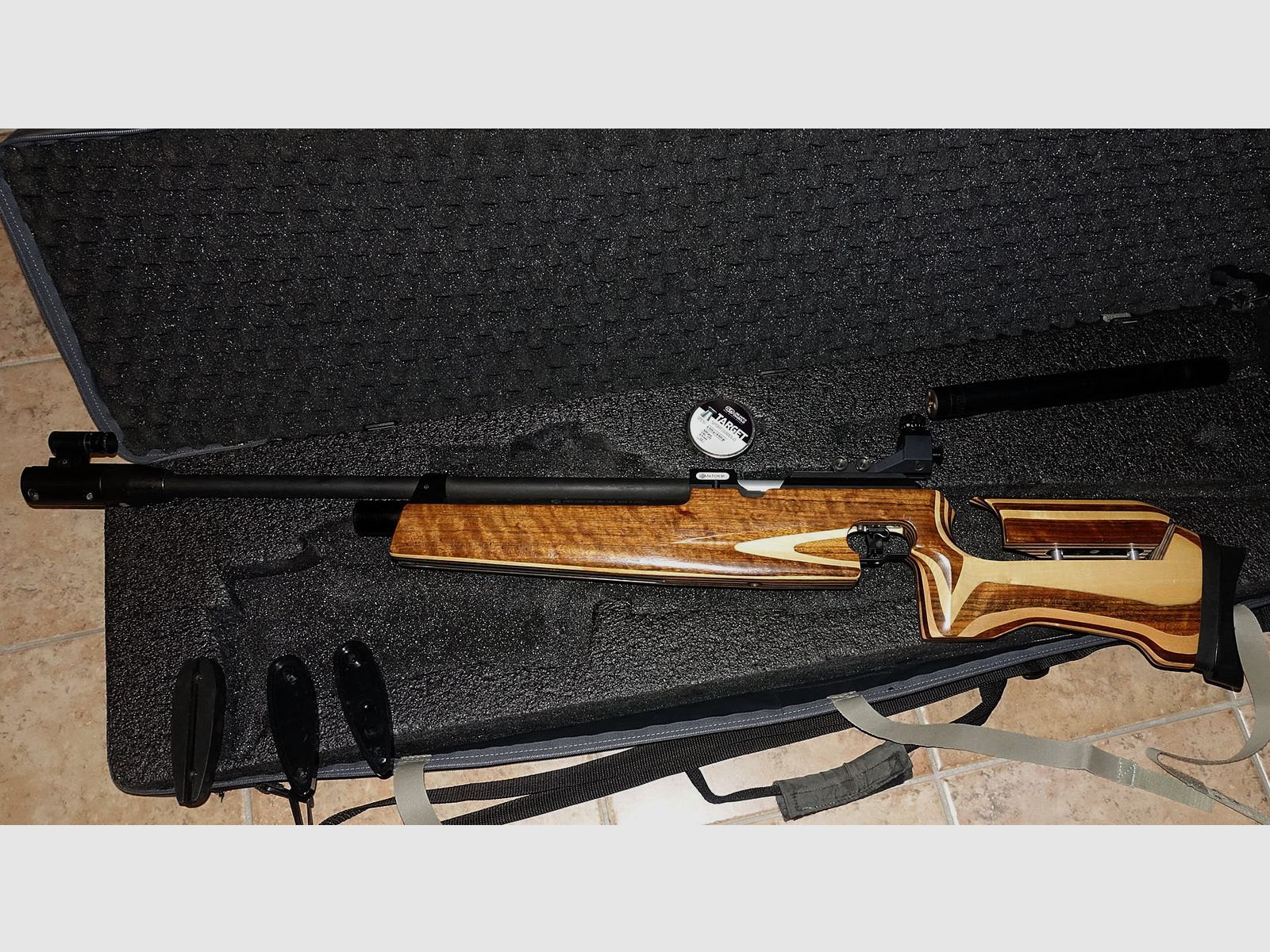 Steyr Match 91 + 2 Kartuschen + Zubehör + Koffer