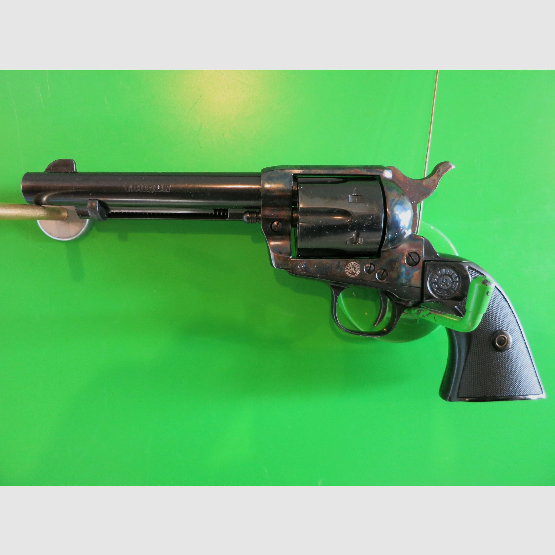 Revolver TAURUS M45SA Gaucho, Cal. .357 Magnum, 5,5" cañón #35