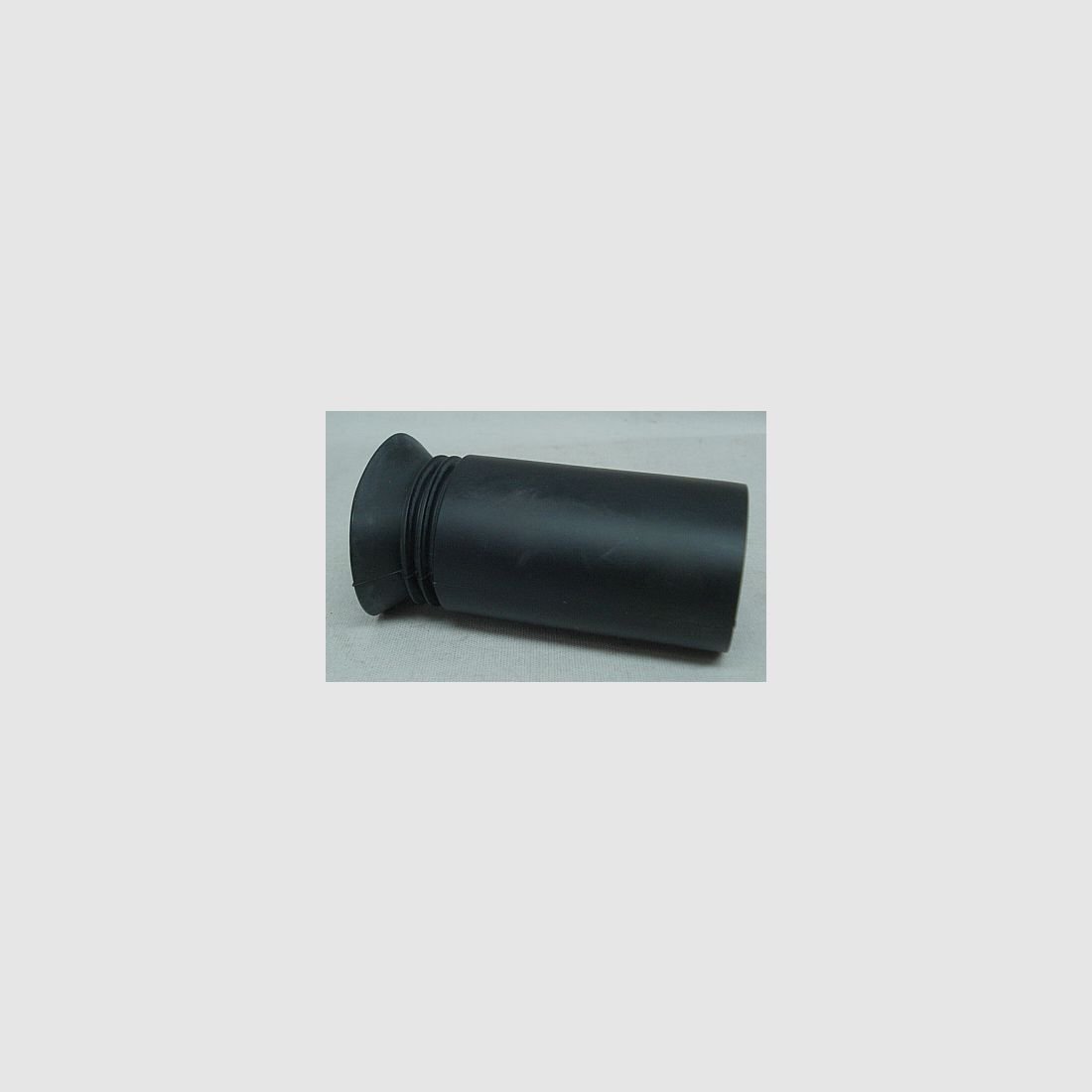 Eyepiece light shield - cylindrical, 90mm long