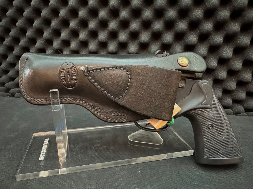 Brian C. Foster, Dickleder, Grütelholster, Revolver 357Mag, 4 Zoll, Rechtshand