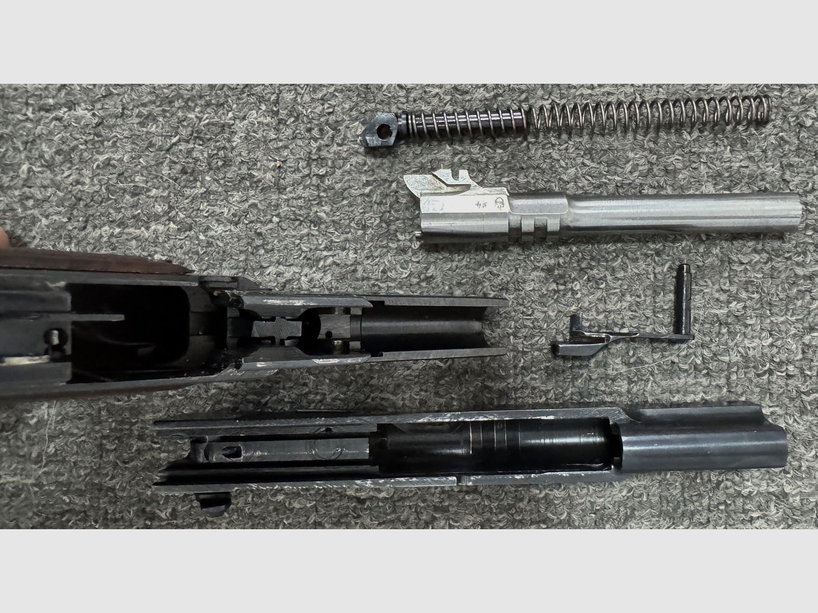 Mauser 90 DA - 9mm Para pistol