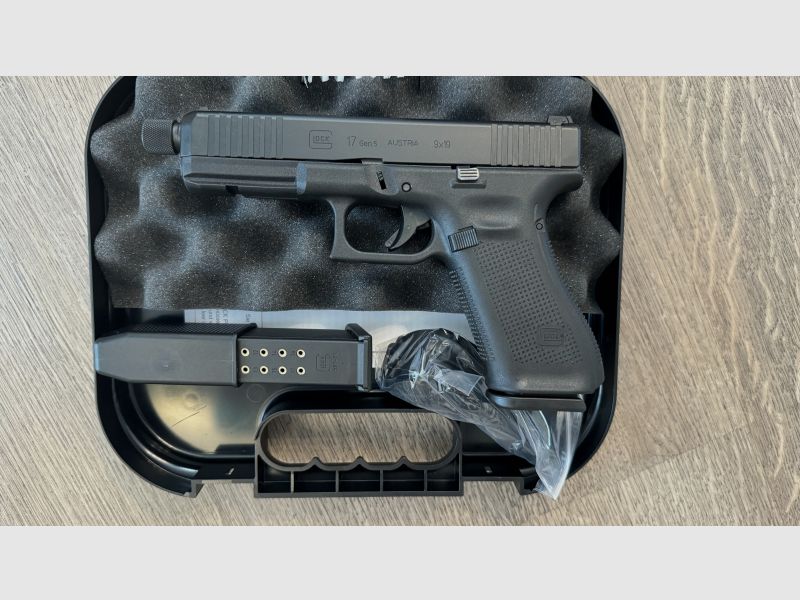 Glock 17 Gen5 mit Gewindelauf 13,5x1 links