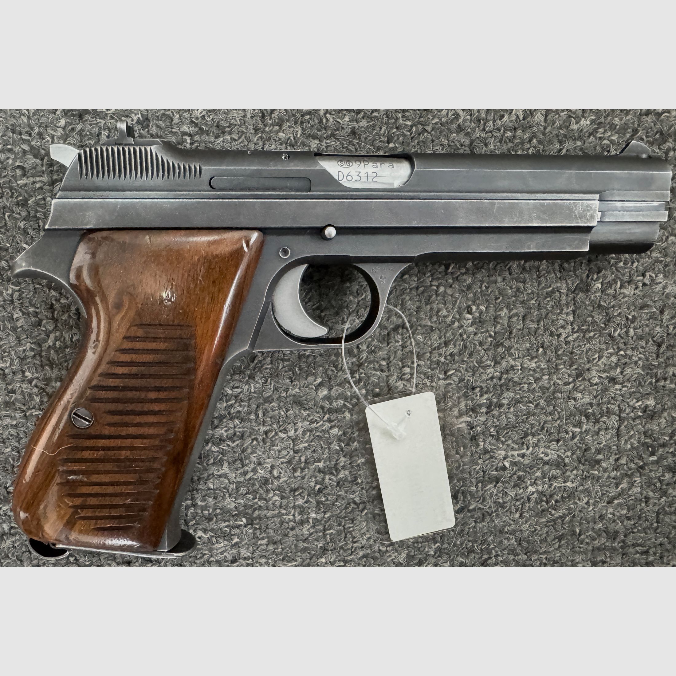 SIG 210 Kaliber 9mm Luger