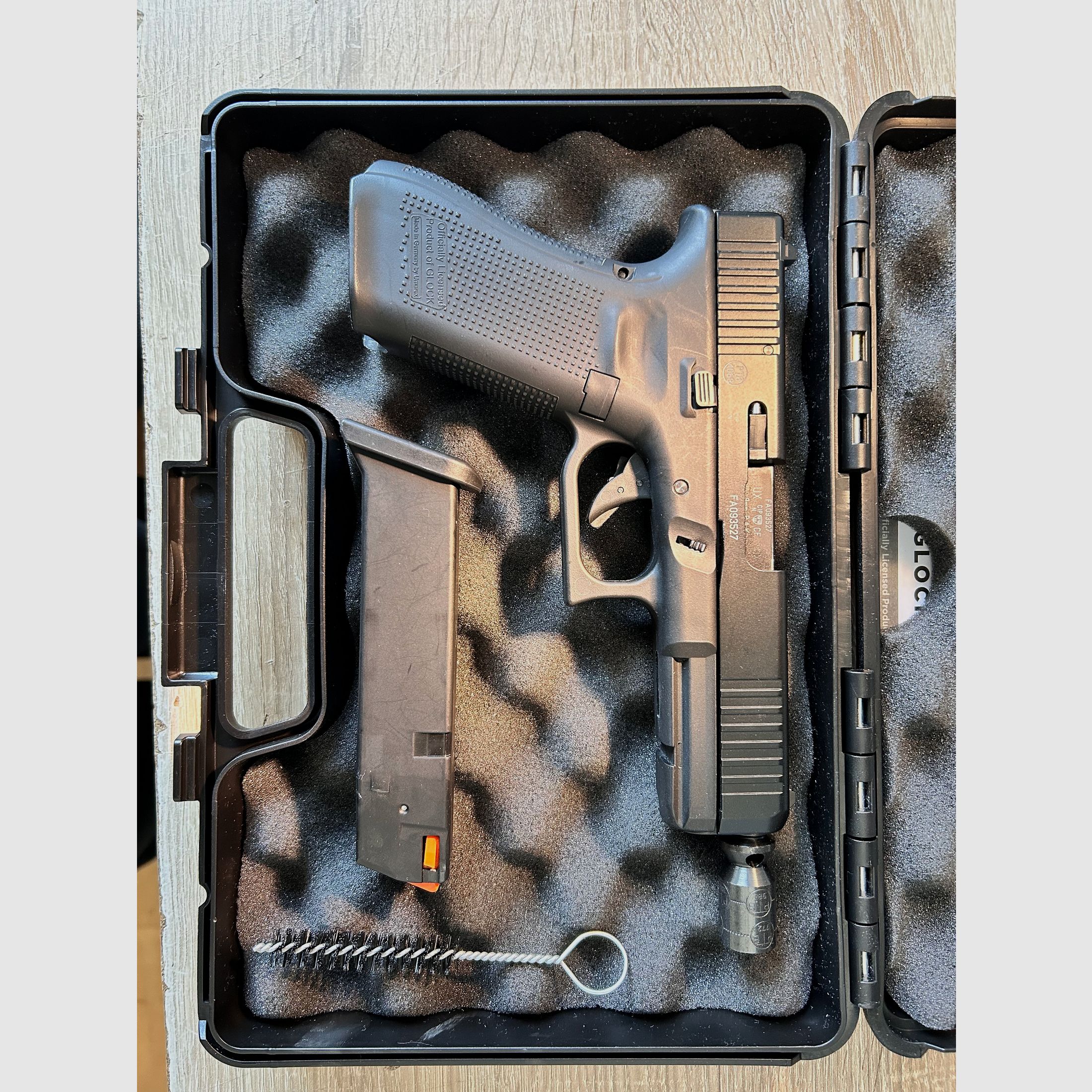 Glock 17 Gen. 5 pistolet d'alarme Umarex