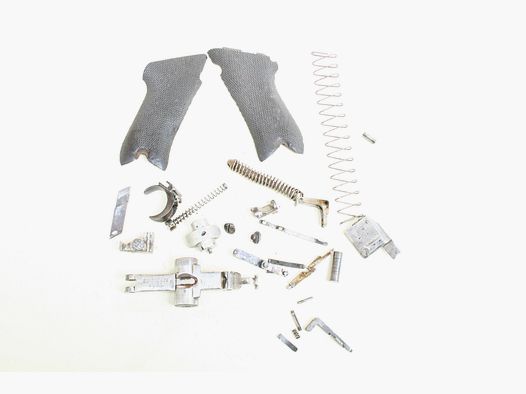 Lot de pièces d&rsquo;occasion pour pistolet LUGER P08 – 9x19mm