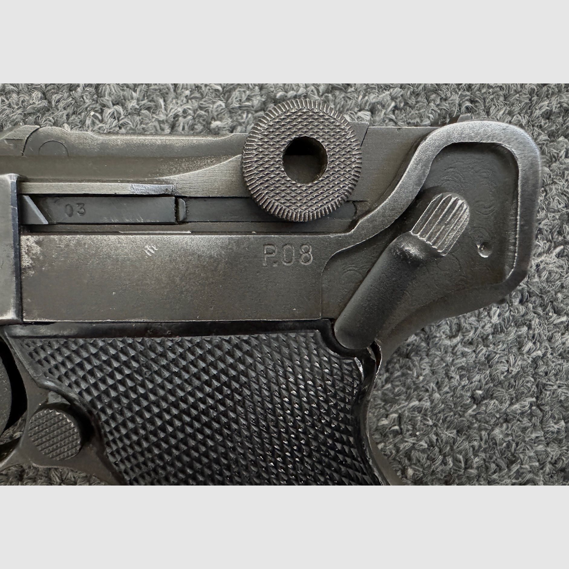 Luger P08 Byf - 42 - 9mm - guter Zustand
