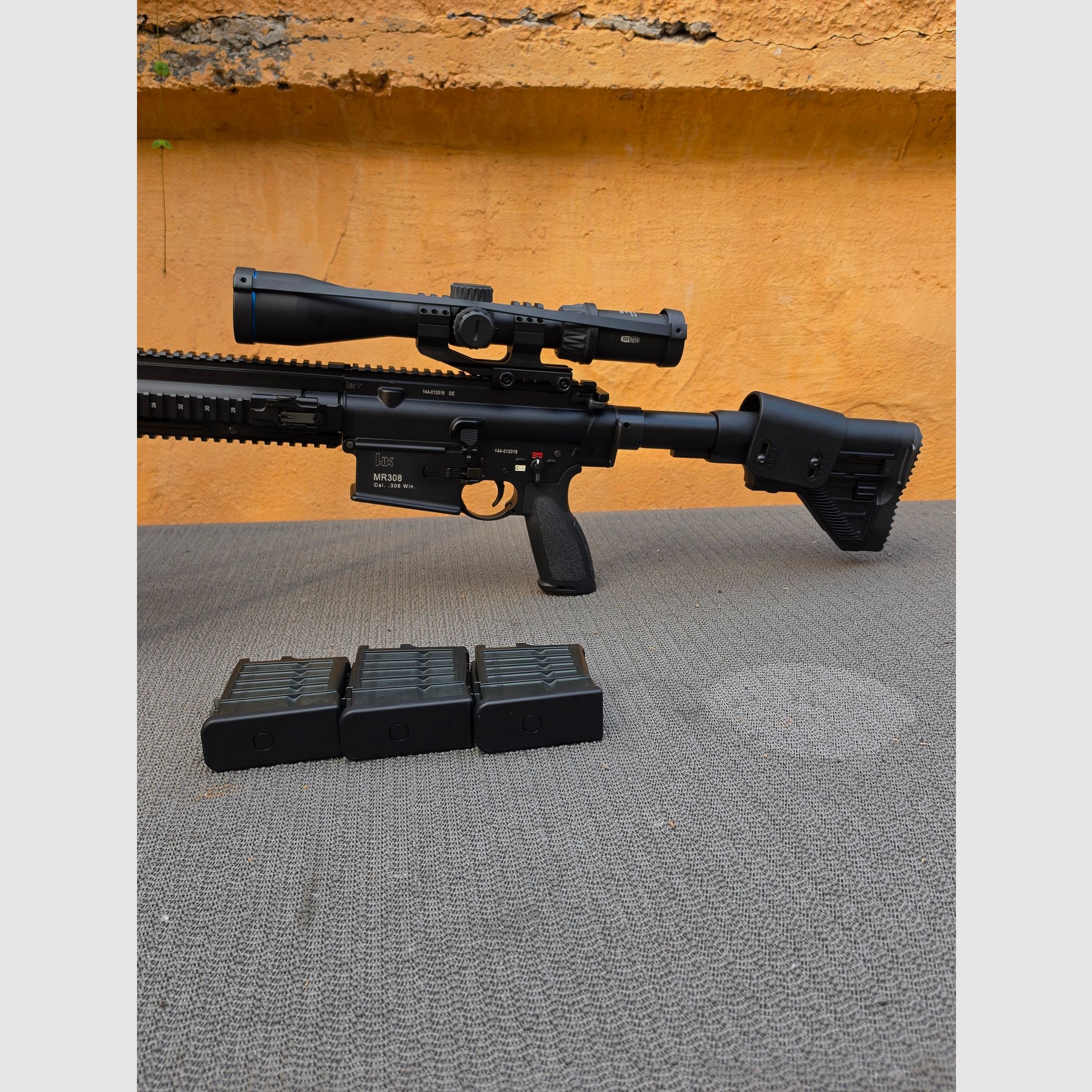 HK MR308 A3-28