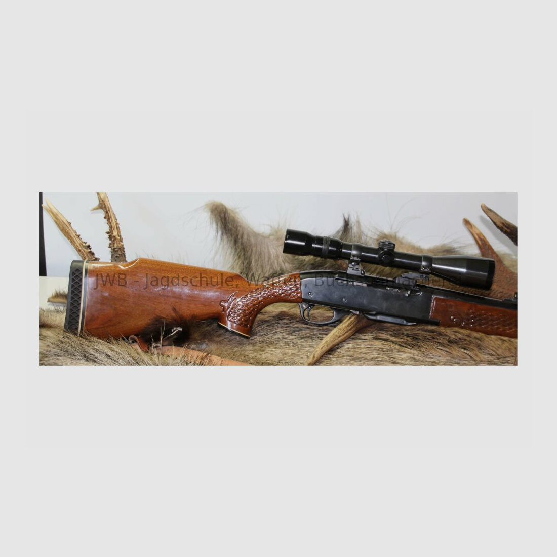 Remington 742 Woodmaster calibre .30-06 Spr. con mira variable Kahles .30-06Spring