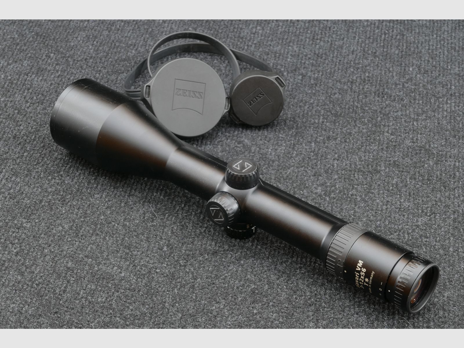 ZEISS Diavari VM 3–12x56 T* – illuminated reticle 44 / night reticle – ZEISS internal rail