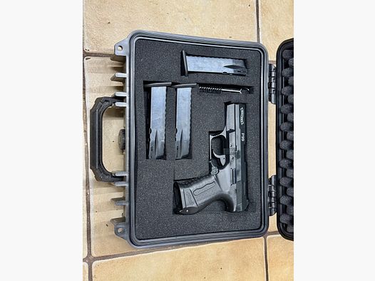 Schreckschusswaffe Walter P99 mit 3 Magazinen, Munition und in Koffern