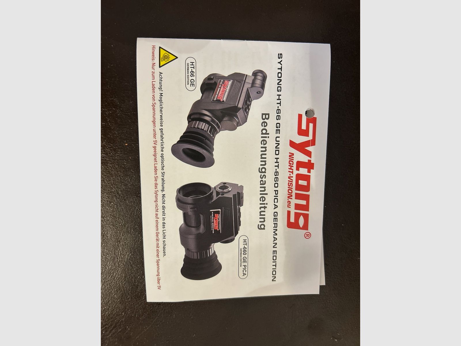 Sytong HT-66 Edizione Tedesca Dispositivo di Visione Notturna + 2 Adattatori + Batterie