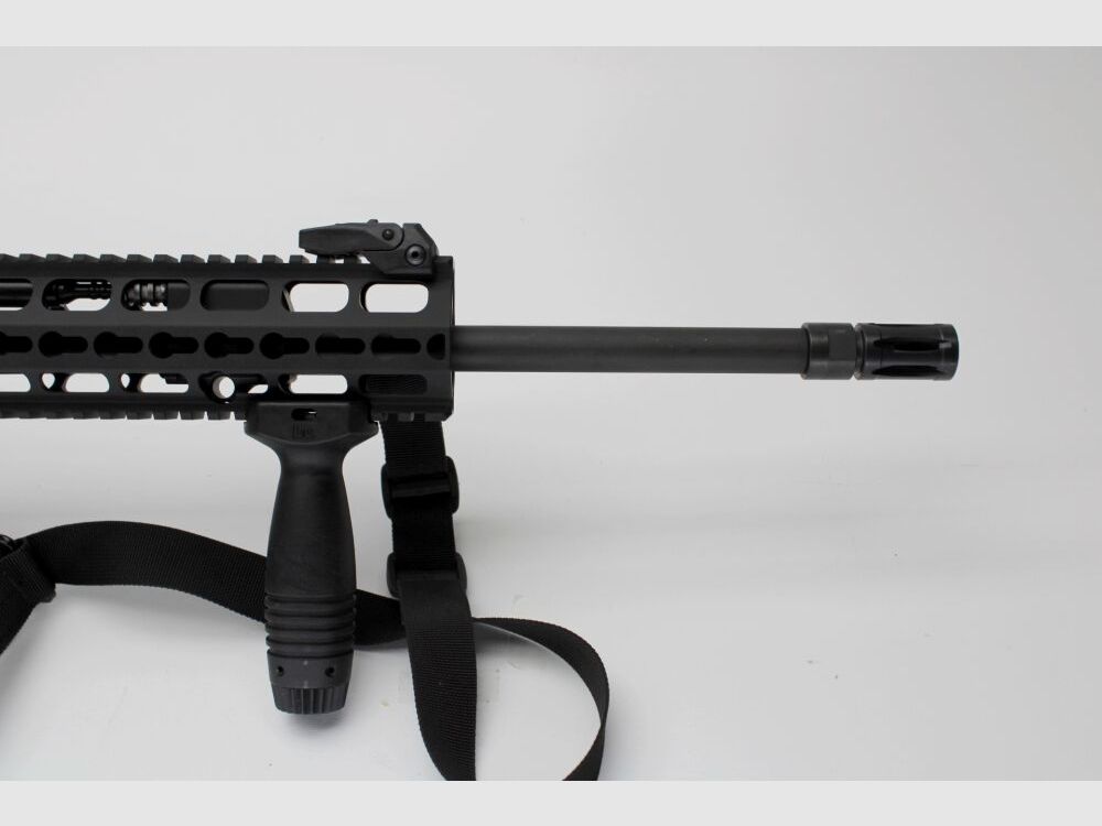 SL Büchse Haenel CR 223 mit 16,5" Lauf und Steiner MSR .223Rem