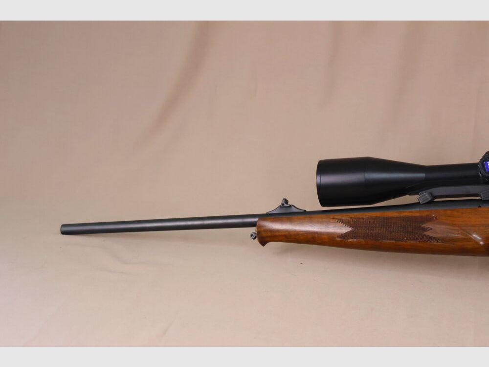 Blaser R93 // LOCHSCHAFT // Wurzelholz // Vollschaft // Zeiss beleuchtet