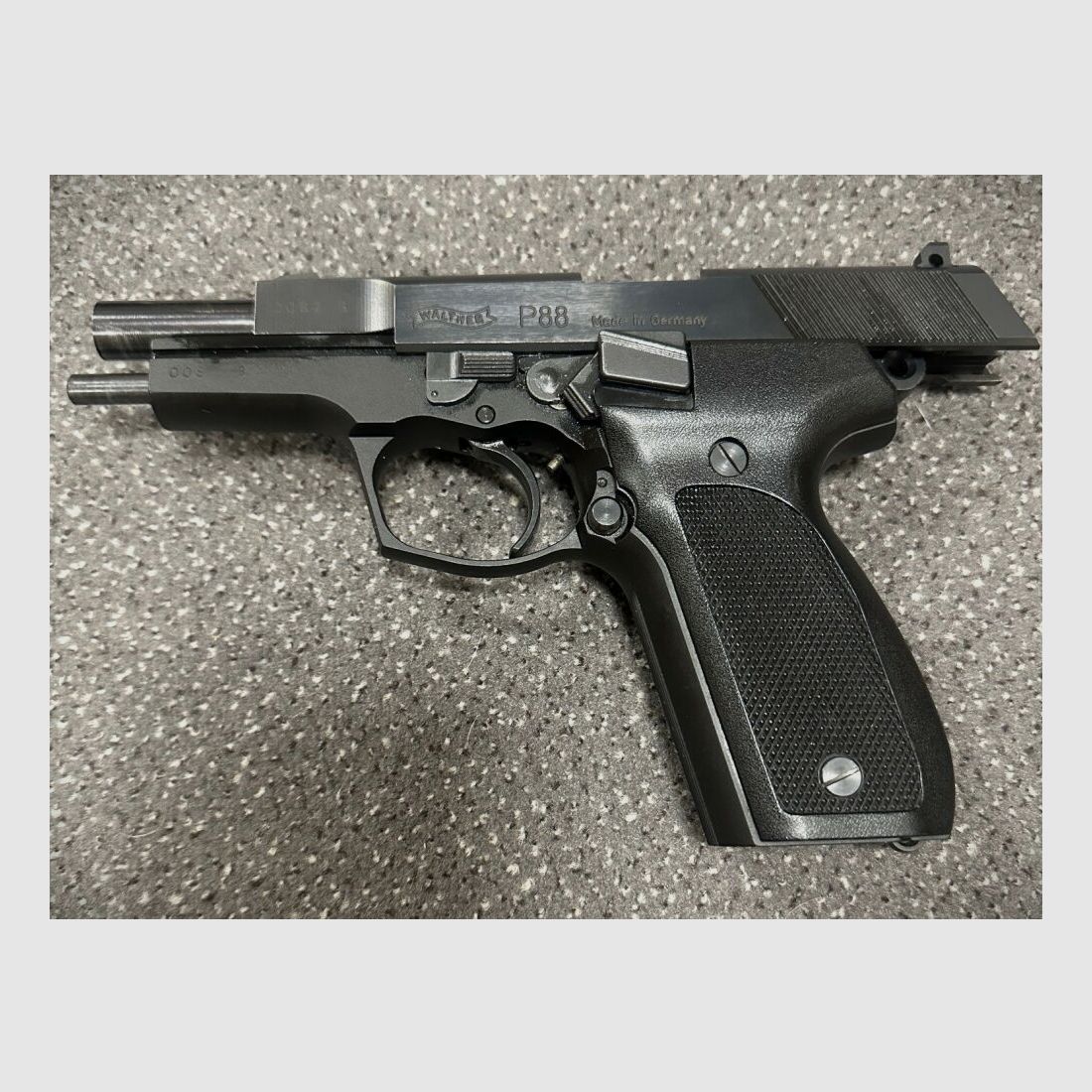 Walther P88