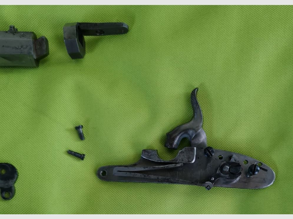 Zestaw części Pedersoli pistolet kapiszonowy z lufą kal. 45