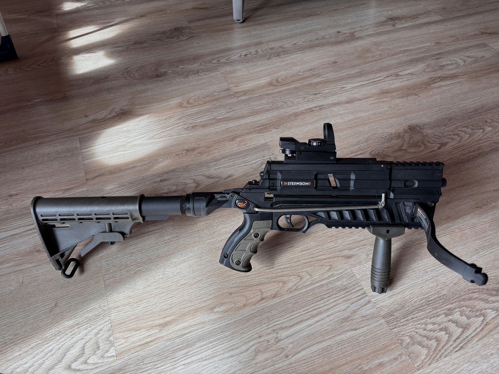 Steambow Stinger 2 AR-6 Tactical 6 disparos + accesorios, imagen 2 de 6