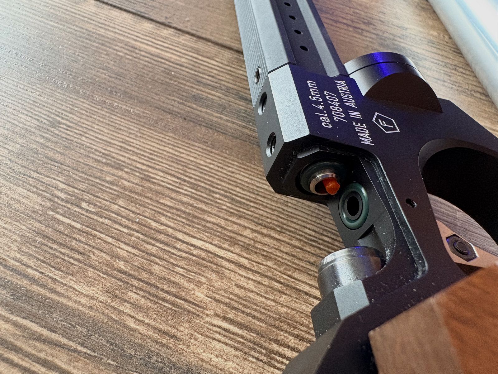 Steyr air pistol - model LP 1