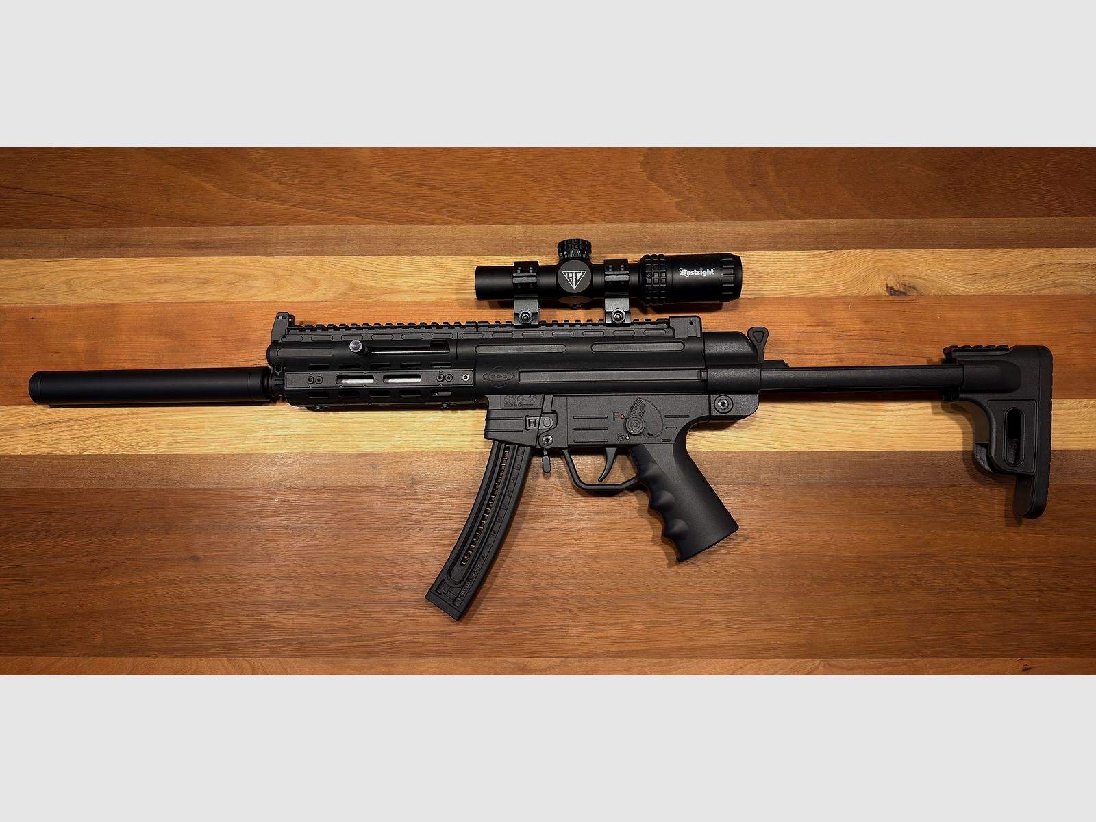 German Sport Guns - GSG-16 (.22 lfB) | État impeccable | env. 100 coups | incl. optique