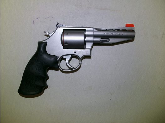 SMITH & WESSON 686 PERFORMANCE CENTER CAL. 357 M. used