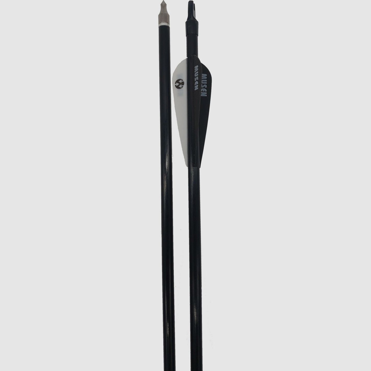 Schwarzer Carbonpfeil mit Jagdspitze für Bogen
