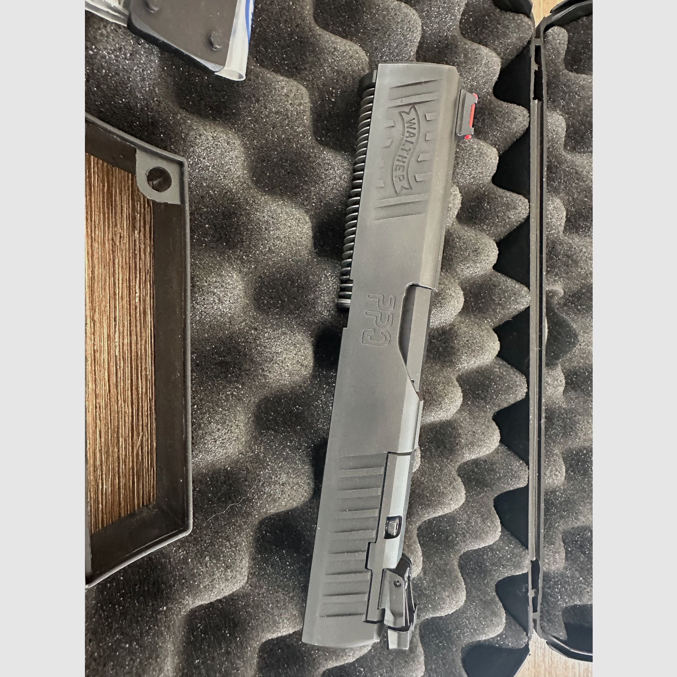 Walther PPQ Q4 4Zoll Wechselsystem OR Optic Ready 9x19 9mm Luger