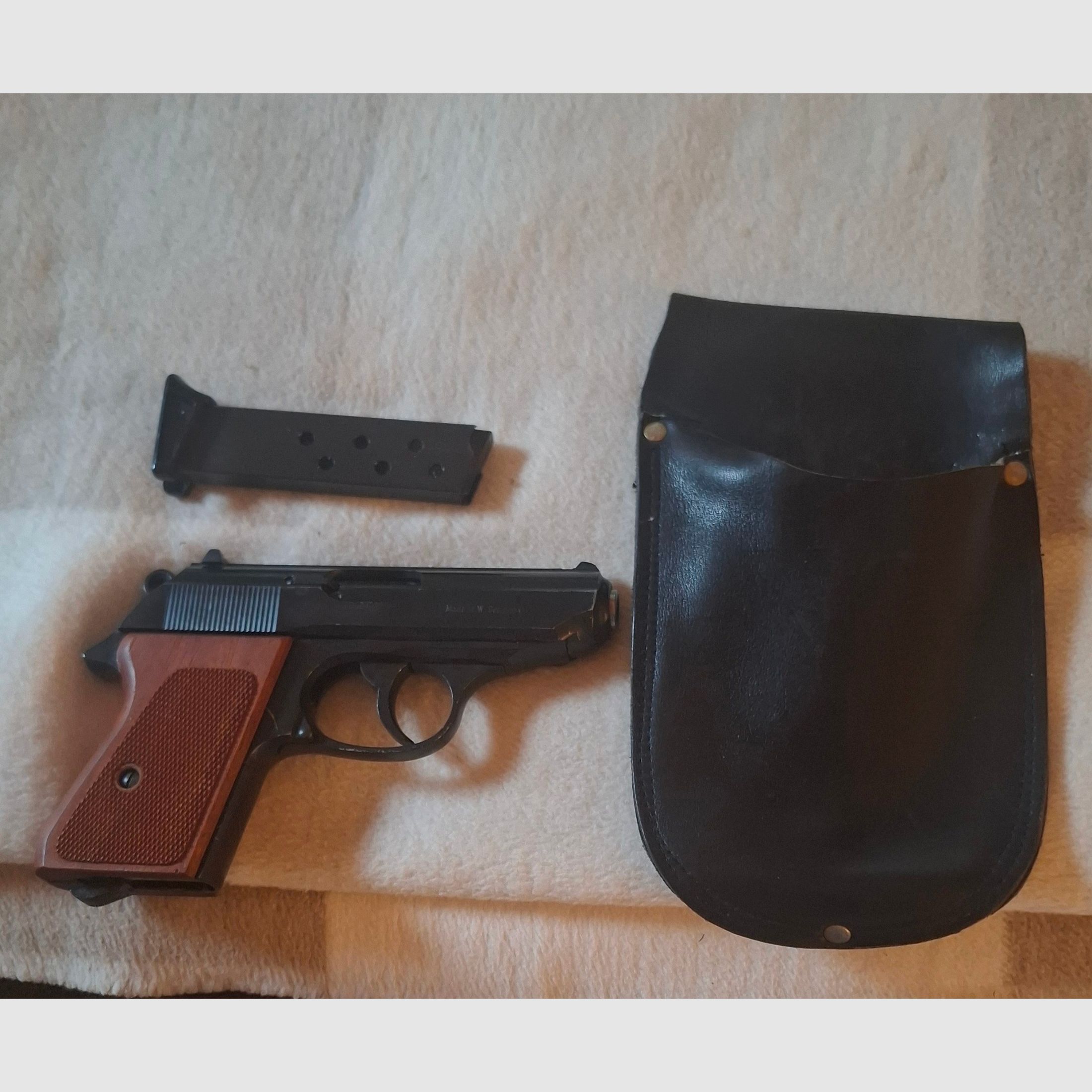 Blank gun/gas pistol EPG 75