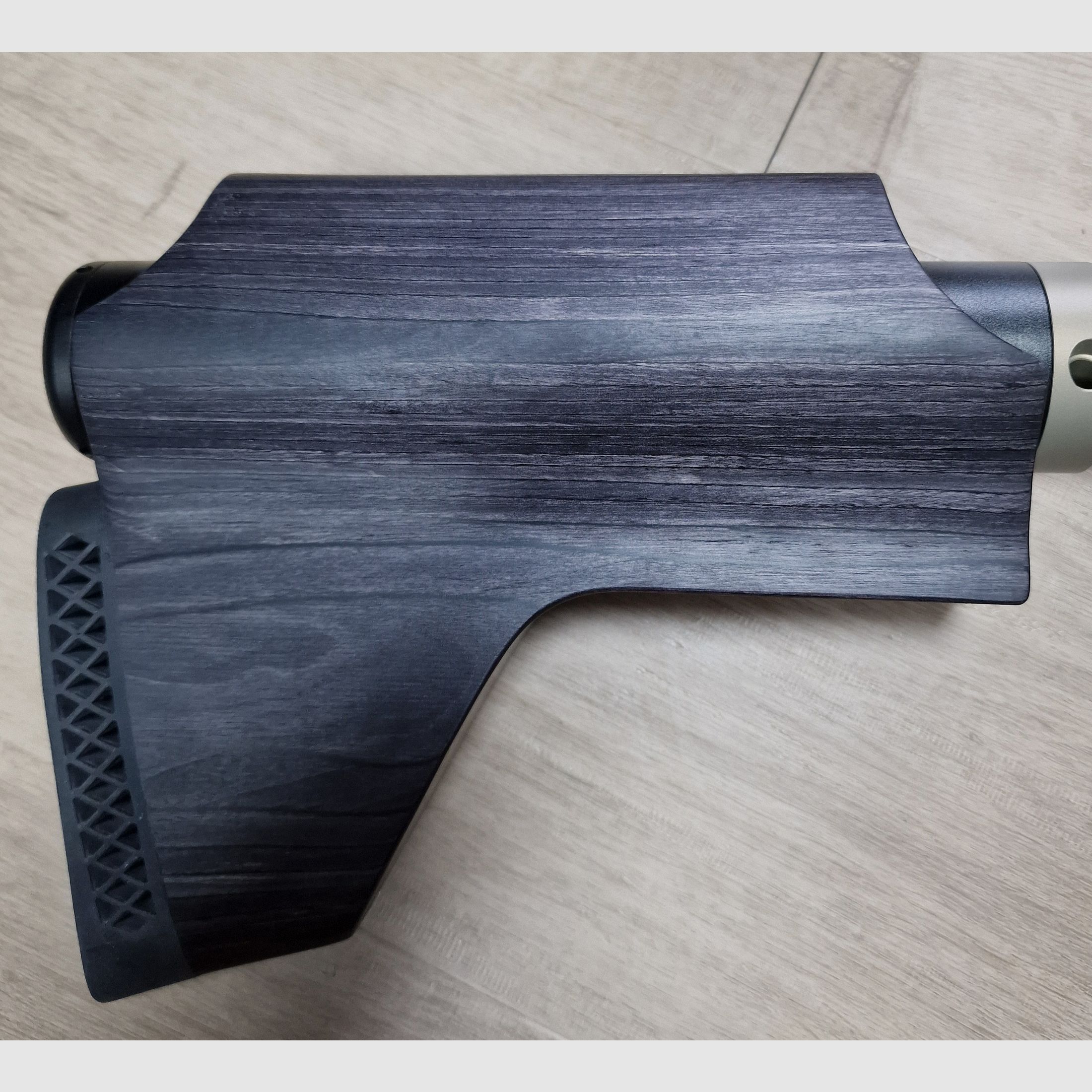 Soporte para el hombro y mangos negros de madera para AEA Megalodon