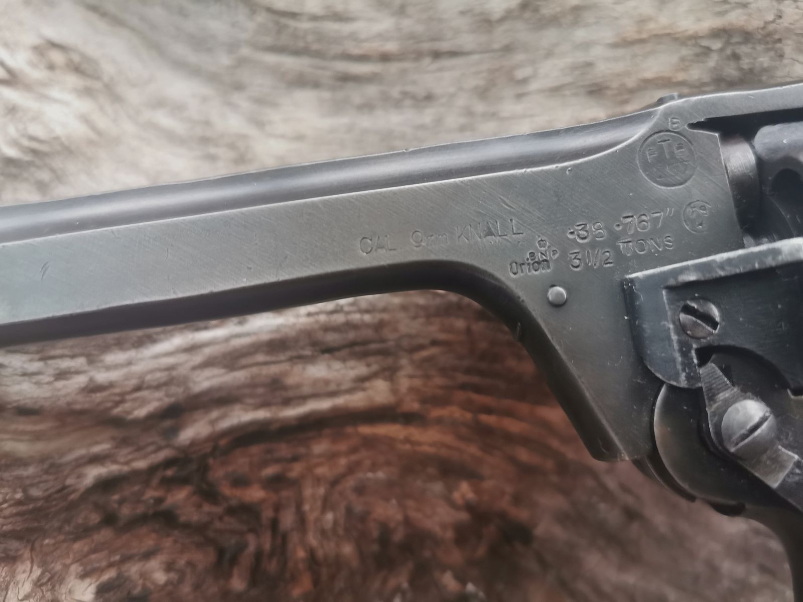 Enfield No.2 MK I WKII oryginalny przerobiony na 9mm R Knall wolny od 18 roku życia