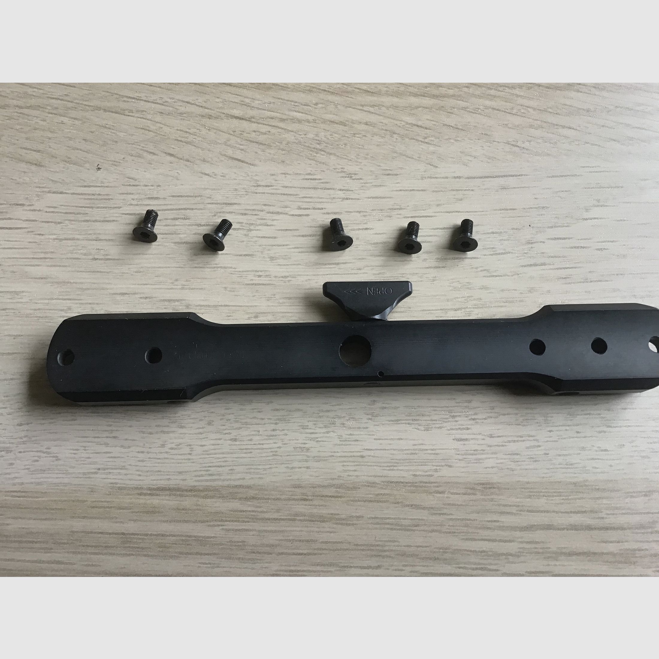 Base de dent de 1780 Anschütz