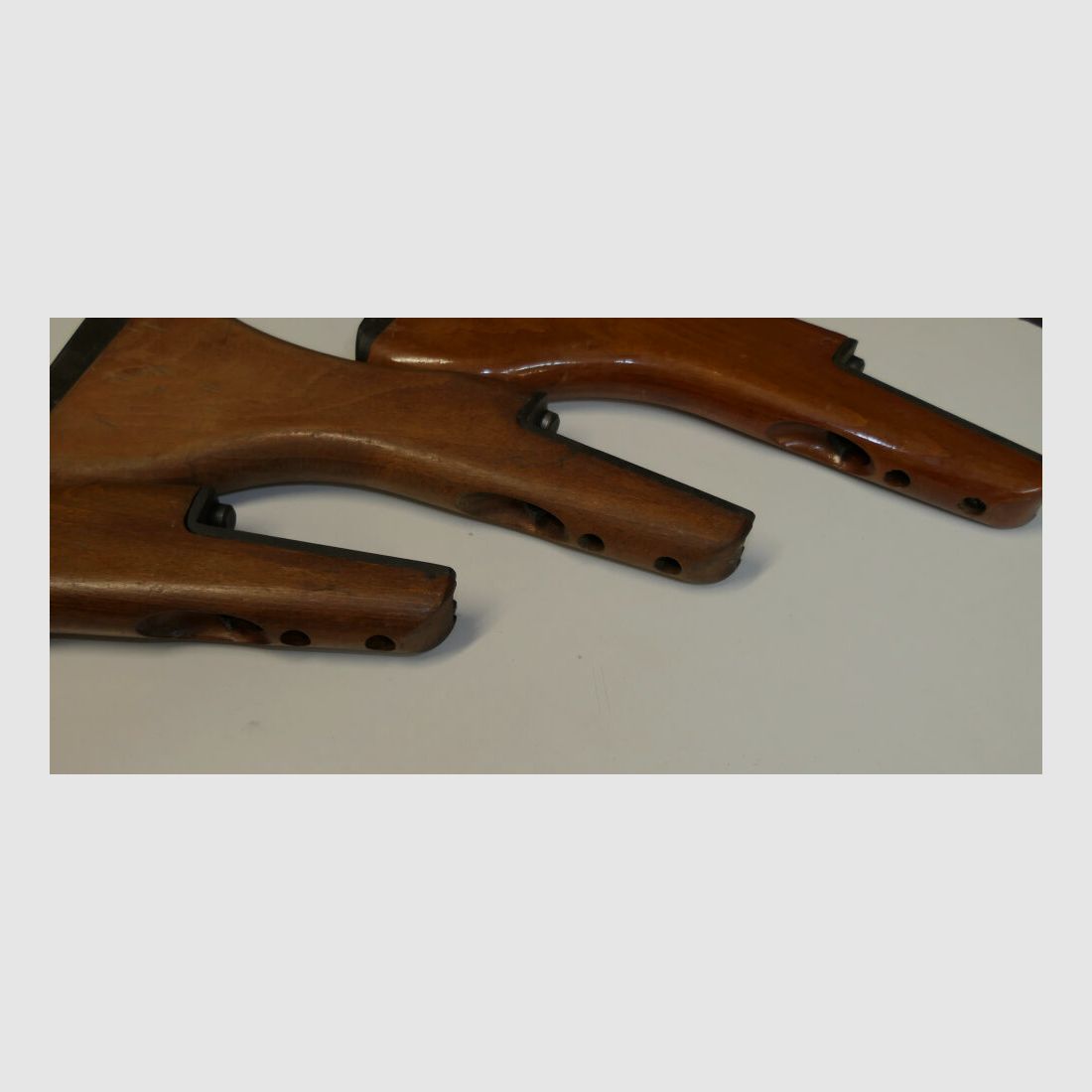 Imi Isreal SAR M54 / UZI / BW MP2 Hinterschaft Holz Gebraucht