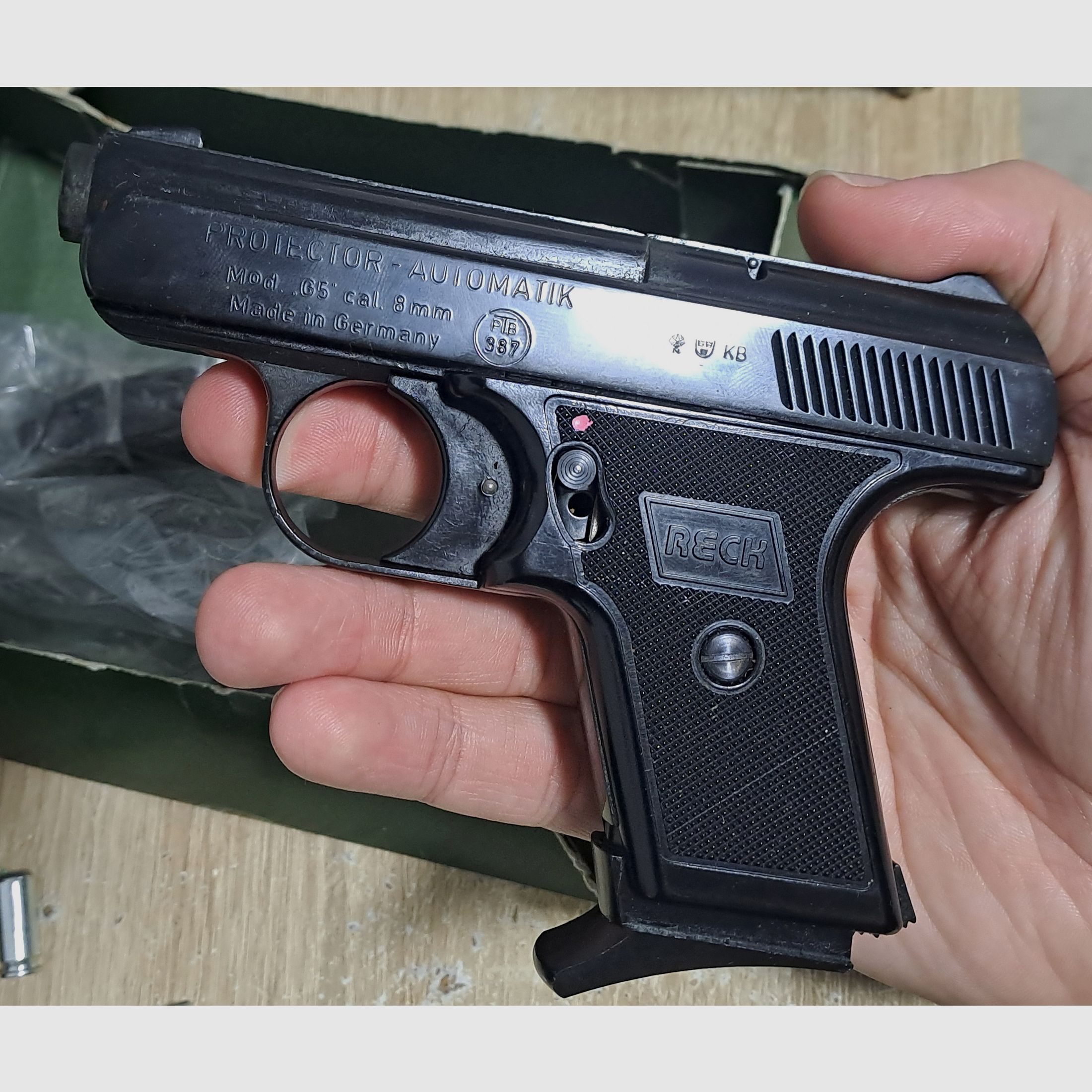 Reck Protector G5 in caliber 8 mm blank/ PTB 387 with packaging!