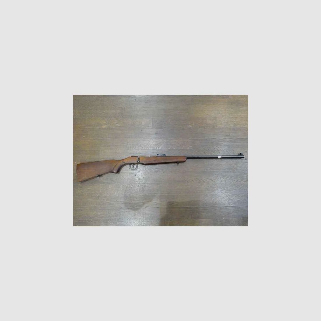 Einzellader-Repetierbüchse TOZ 8M Kal.22lr.