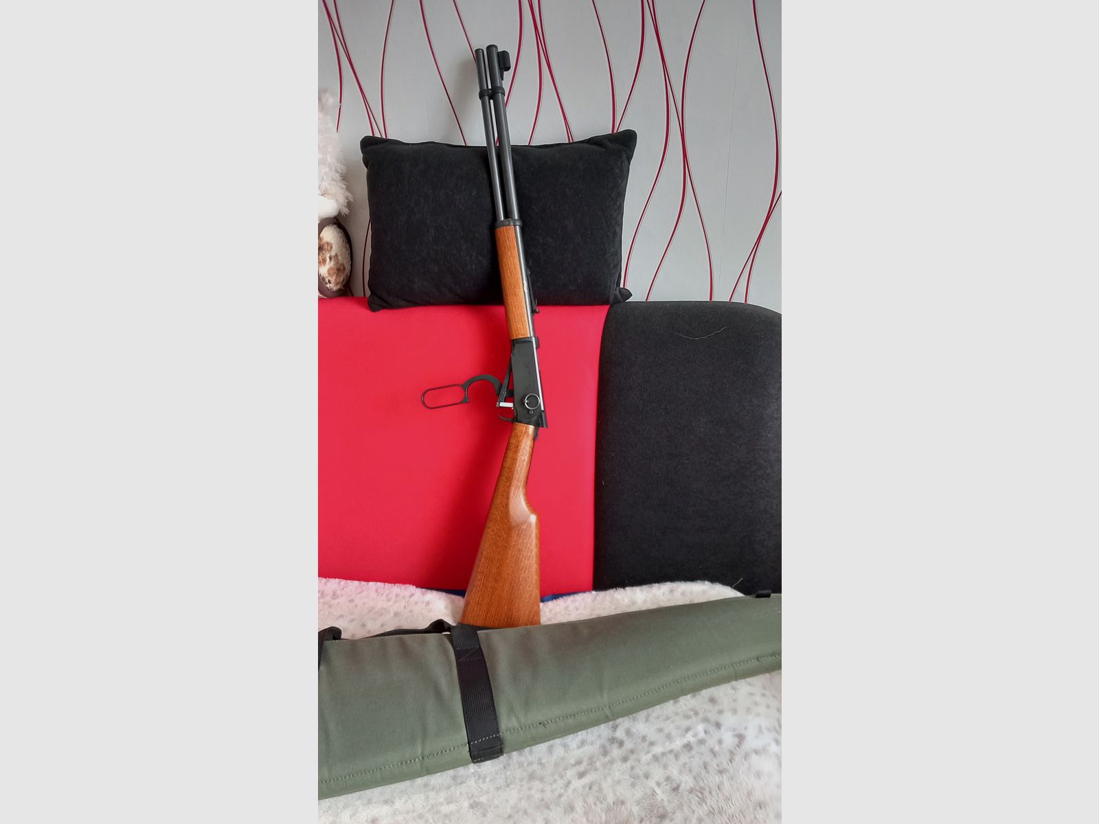 Winchester CO2 air rifle, image 8 of 10