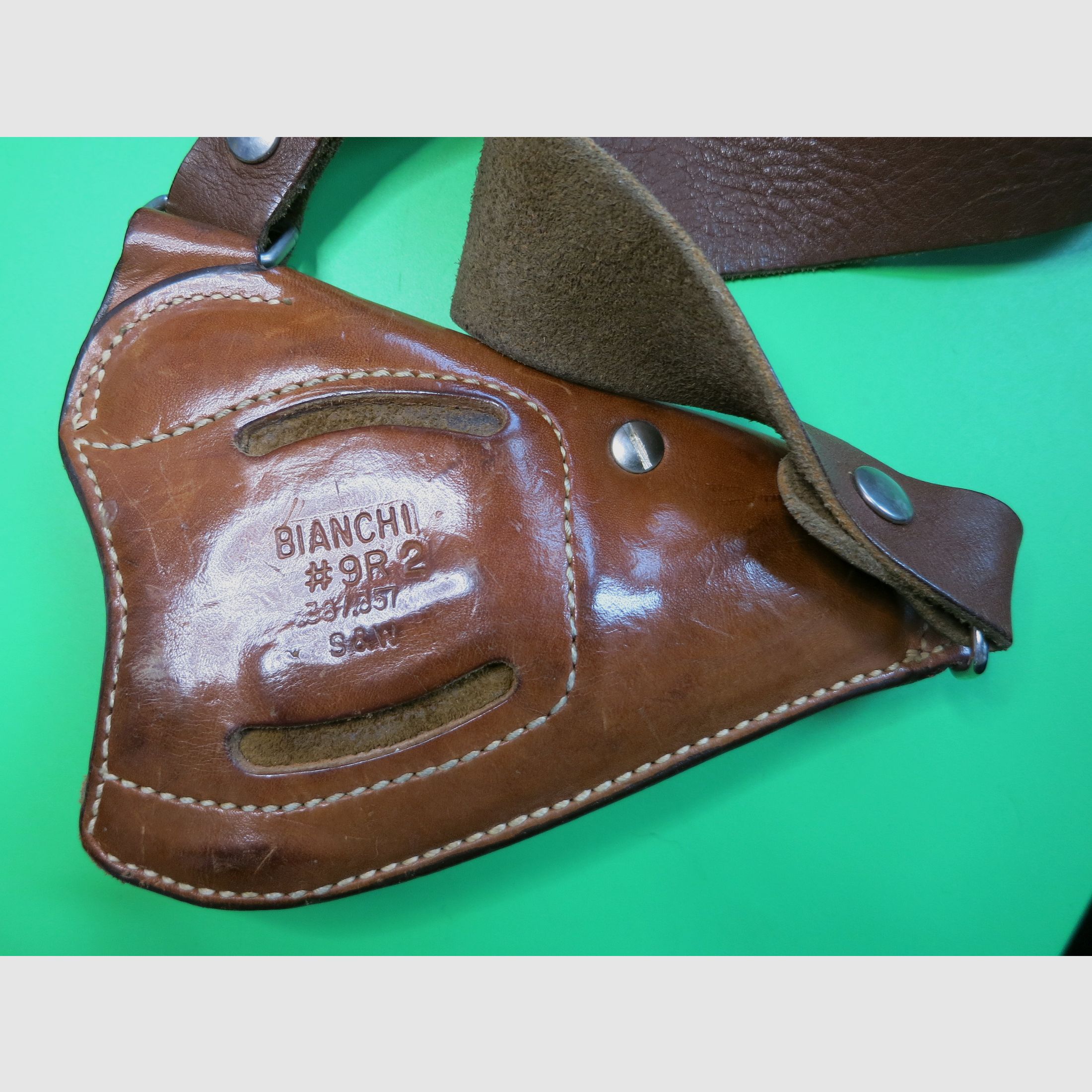 Holster BIANCHI .38/ .357, S&W #9R2, Universal belt or shoulder holster (right/left), revolver up to 3