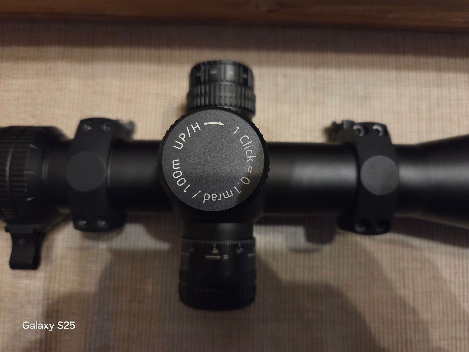 Verkaufe: GPO Zielfernrohr  / ZF incl. Eratec Montageringe .. Wie neu ! Tausch / Inzahlungnahme möglich.