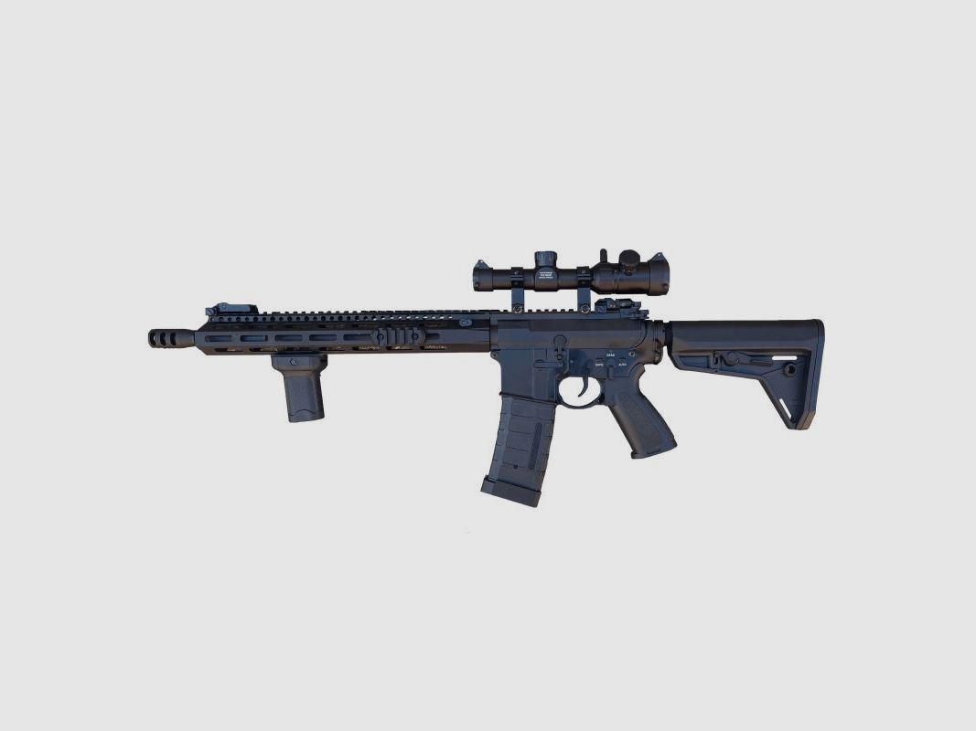 Fusil d'assaut Airsoft Double Bell Baba Yaga JW M4 avec scope Neuf : 300€