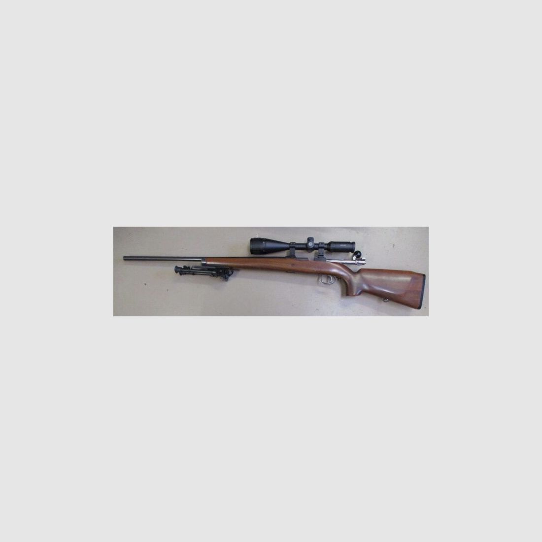 Einzelladerbüchse Carl Gustaf M63 mit Matchlauf, Zielfernrohr Hawke 4-16x56 M63