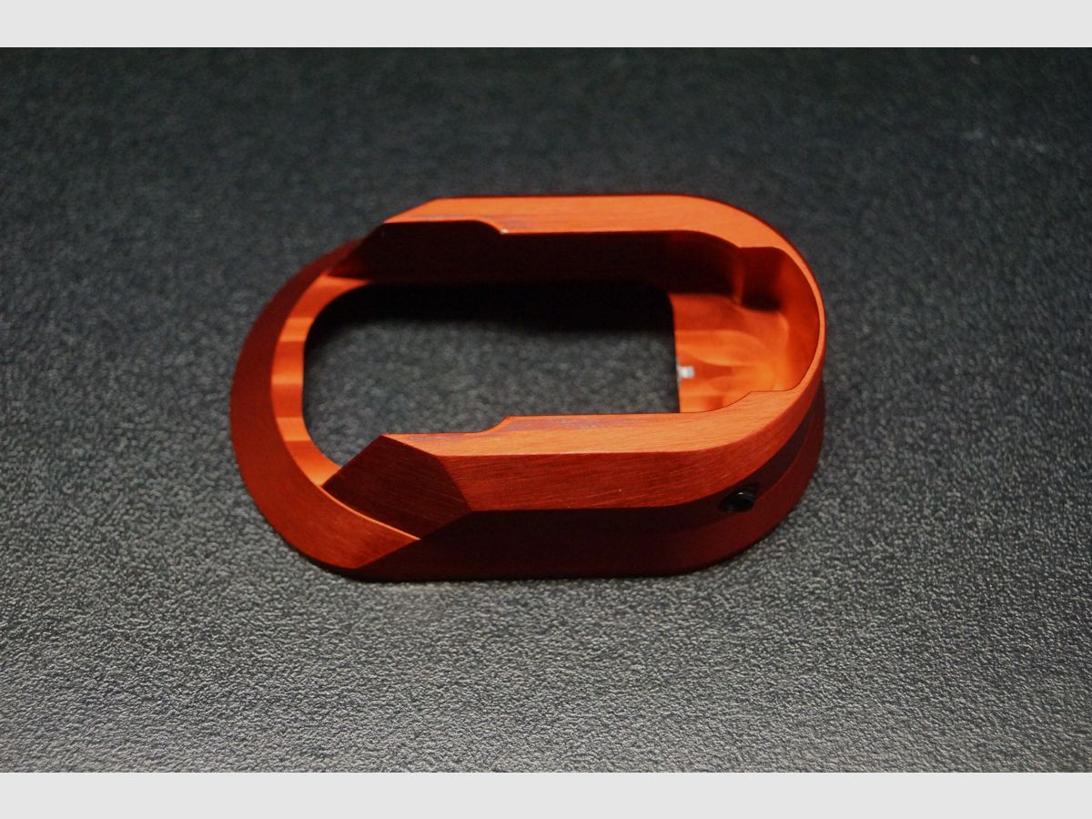 CZ Shadow 2 Magwell Rot, Bild 1 von 3