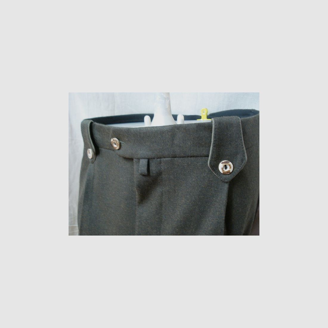 Anzugshose Tux - mit abgesetzten Taschen