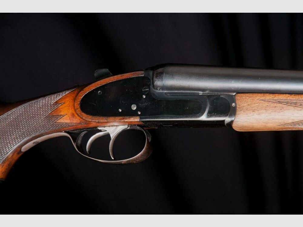 Side-lock shotgun